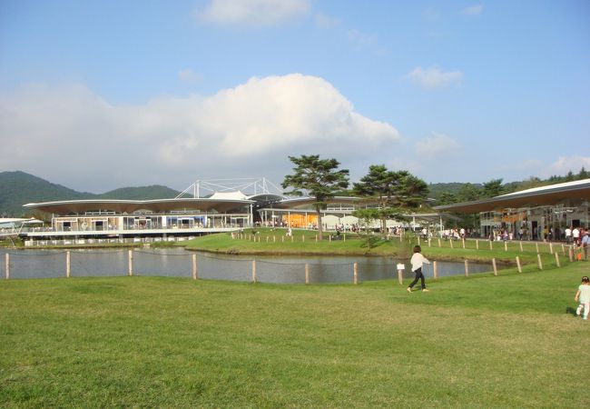 【長野県 北佐久郡 御代田町】軽井沢プリンスショッピングプラザ