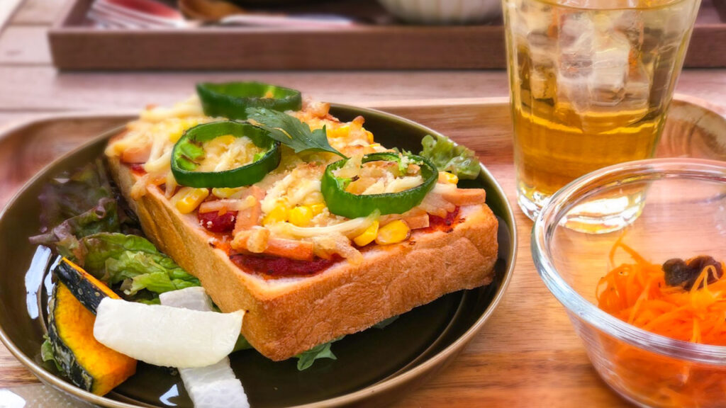 GAFLO CAFÉ【長野県 北佐久郡 御代田町】GATEの敷地内にある花屋カフェ